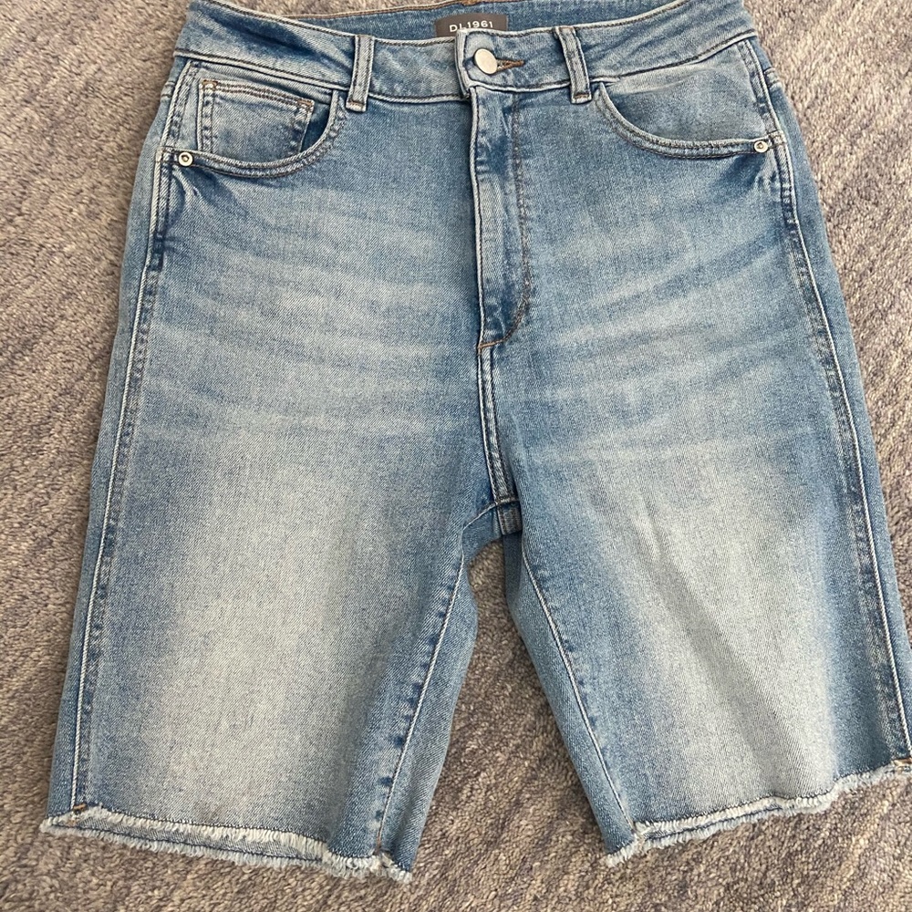 DL 1961 cutoff shorts